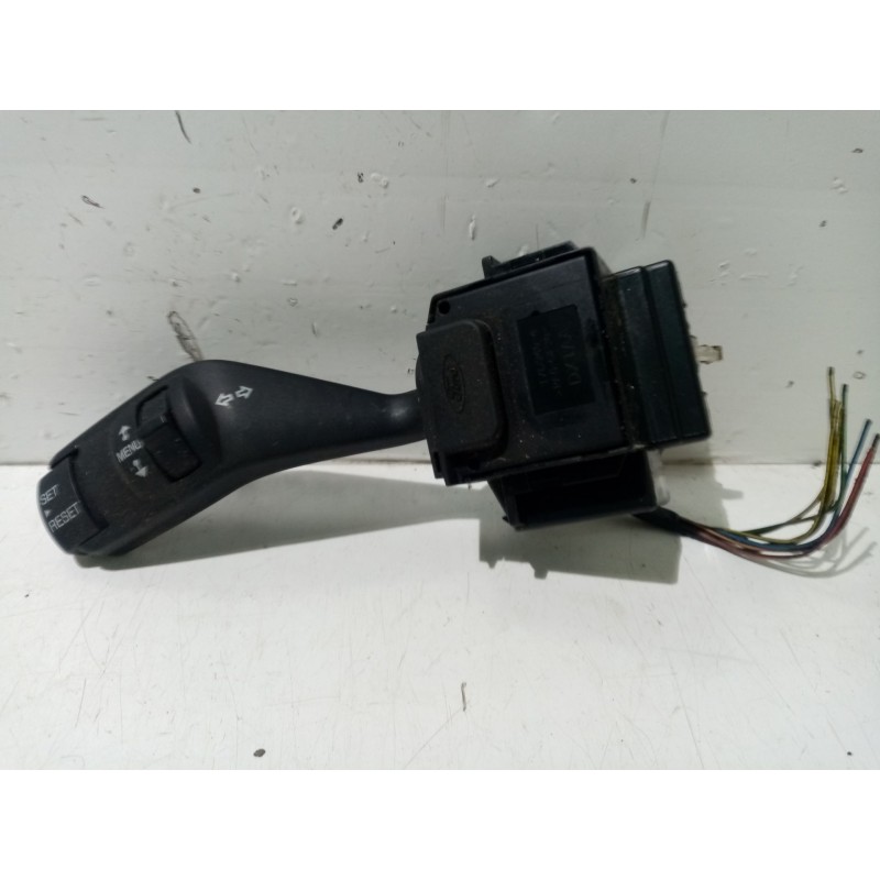 Recambio de mando intermitentes para ford focus ii referencia OEM IAM 1362588  