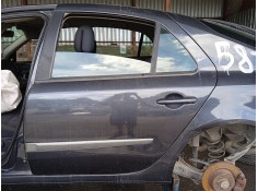 Recambio de puerta trasera izquierda para renault laguna ii (bg0/1_) 1.9 dci (bg1a, bg1v) referencia OEM IAM 7751472439  