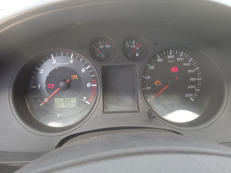seat ibiza iii (6l1) del año 2003