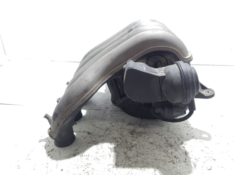 Recambio de colector admision para audi a4 berlina (8e) referencia OEM IAM   