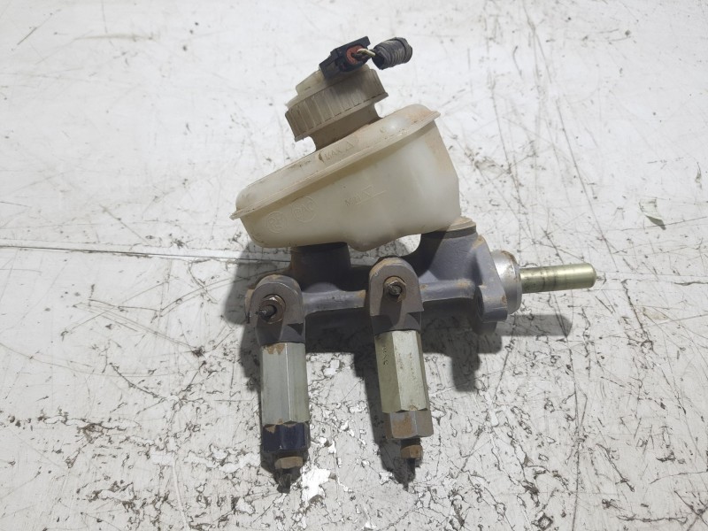 Recambio de bomba freno para daewoo nexia 1.5 (08, 68) referencia OEM IAM 83838  