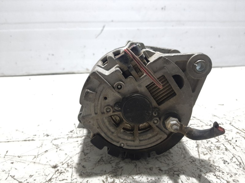 Recambio de alternador para daewoo nexia 1.5 (08, 68) referencia OEM IAM 13020  