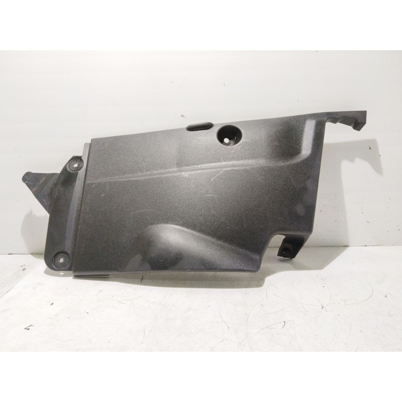 Recambio de moldura para lexus is ii (_e2_) 250 (gse20) referencia OEM IAM 5379553030 5379553030 53795-53030