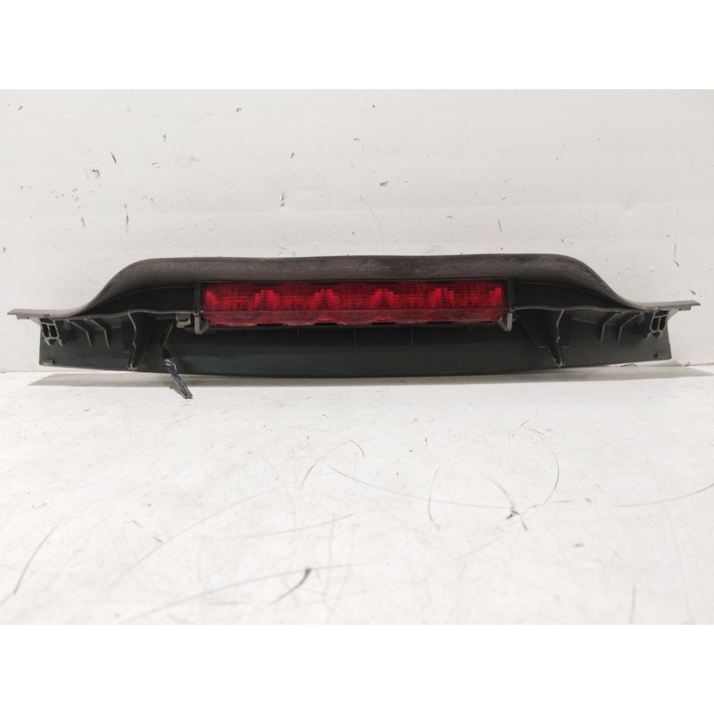 Recambio de luz central de freno para ford focus ii referencia OEM IAM 1151768  