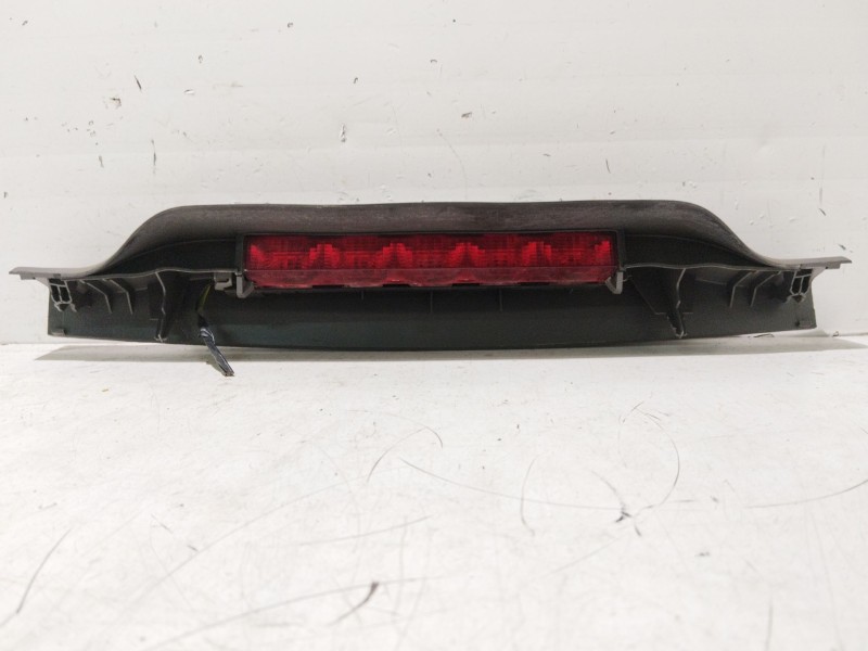 Recambio de luz central de freno para ford focus ii referencia OEM IAM 1151768  