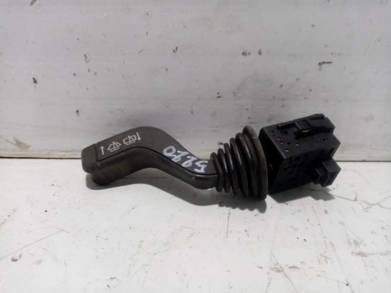 Recambio de mando limpia para opel corsa c referencia OEM IAM 1241028  