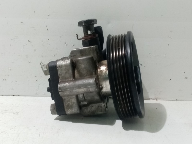 Recambio de bomba direccion para hyundai accent ii (lc) 1.5 crdi referencia OEM IAM 5711025301  
