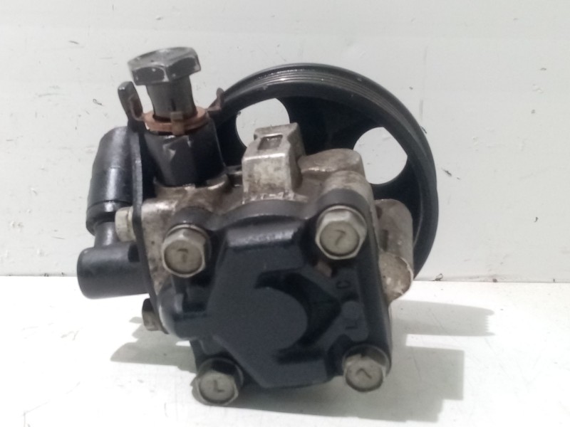 Recambio de bomba direccion para hyundai accent ii (lc) 1.5 crdi referencia OEM IAM 5711025301  