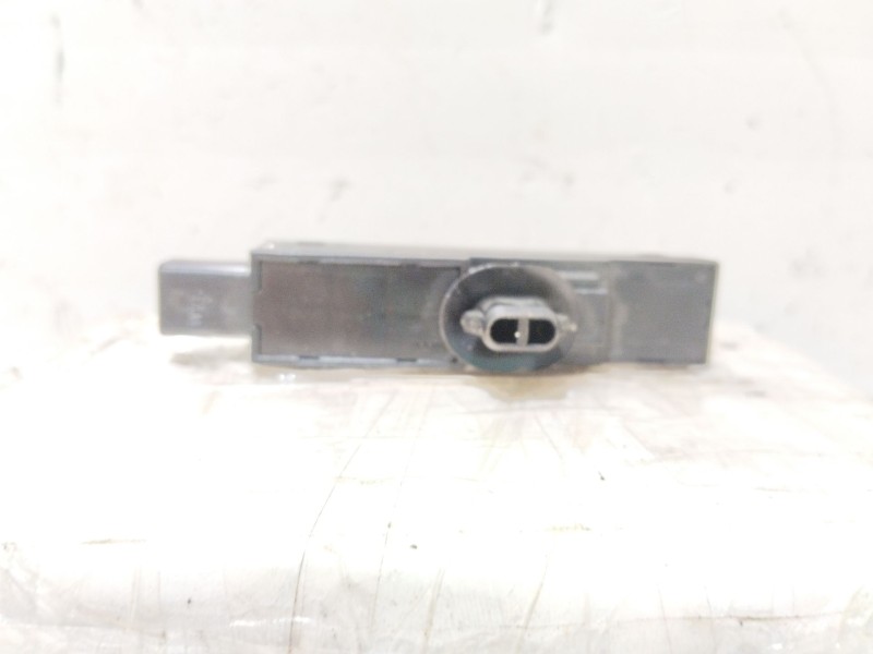 Recambio de modulo electronico para lexus is ii (_e2_) 250 (gse20) referencia OEM IAM 8999230100 8999230100 8999230100