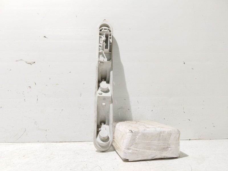 Recambio de portalamparas para ford focus ii referencia OEM IAM LADODERECHO  