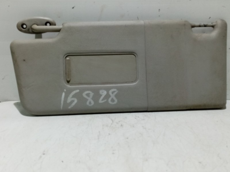 Recambio de parasol izquierdo para ford mondeo iii (b5y) 2.0 tdci referencia OEM IAM 1359068  