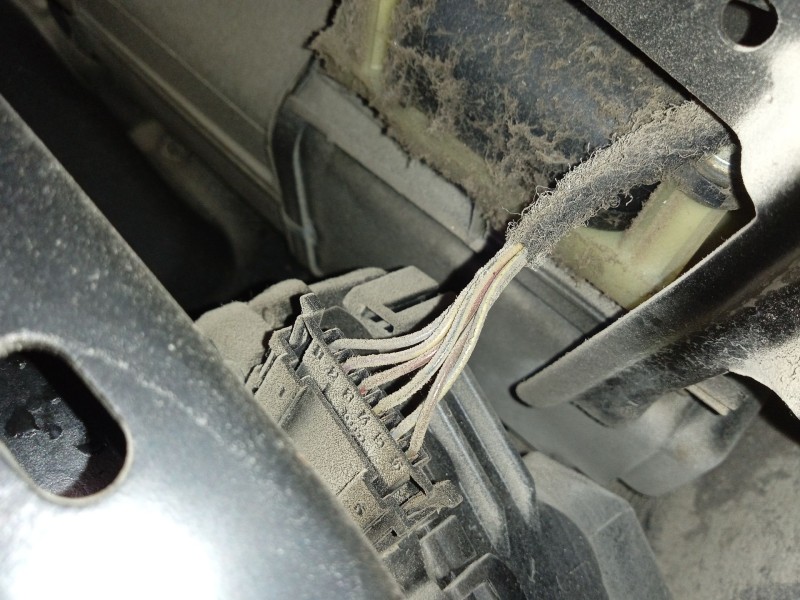 Recambio de pedal acelerador para skoda superb i (3u4) 2.0 tdi referencia OEM IAM 8D1721523K  