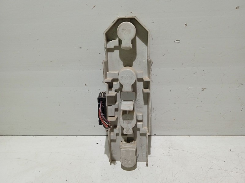 Recambio de portalamparas para skoda superb i (3u4) 2.0 tdi referencia OEM IAM 3U5945257  