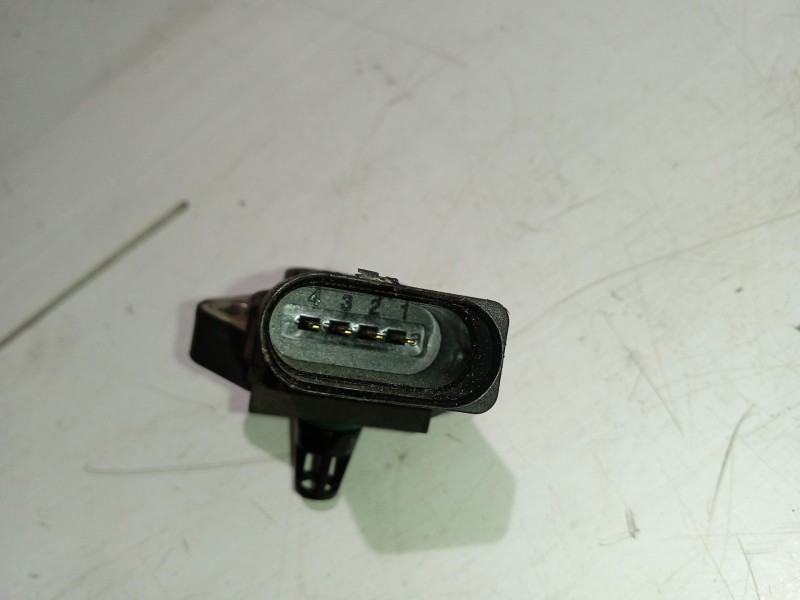 Recambio de sensor para skoda superb i (3u4) 2.0 tdi referencia OEM IAM 038906051C  