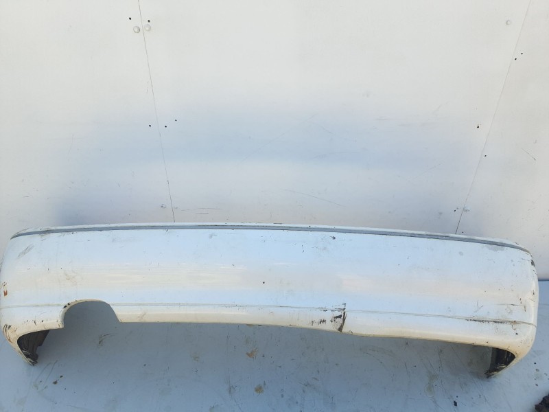 Recambio de paragolpes trasero para daewoo nexia 1.5 (08, 68) referencia OEM IAM 96235861  