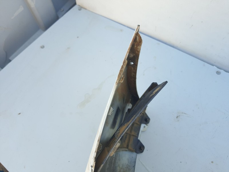 Recambio de paragolpes trasero para daewoo nexia 1.5 (08, 68) referencia OEM IAM 96235861  