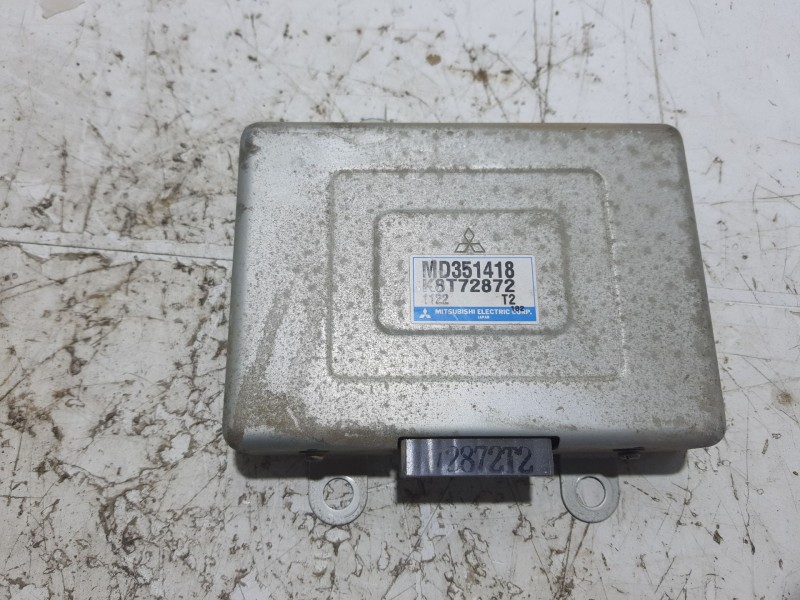 Recambio de modulo electronico para mitsubishi l 200 (k6/7) 2.5 turbodiesel referencia OEM IAM MD351418  