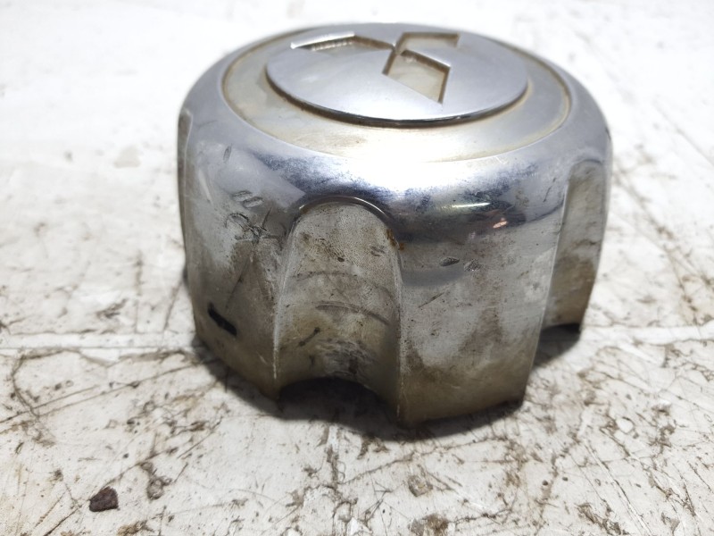 Recambio de tapacubos para mitsubishi l 200 (k6/7) 2.5 turbodiesel referencia OEM IAM MR22598  