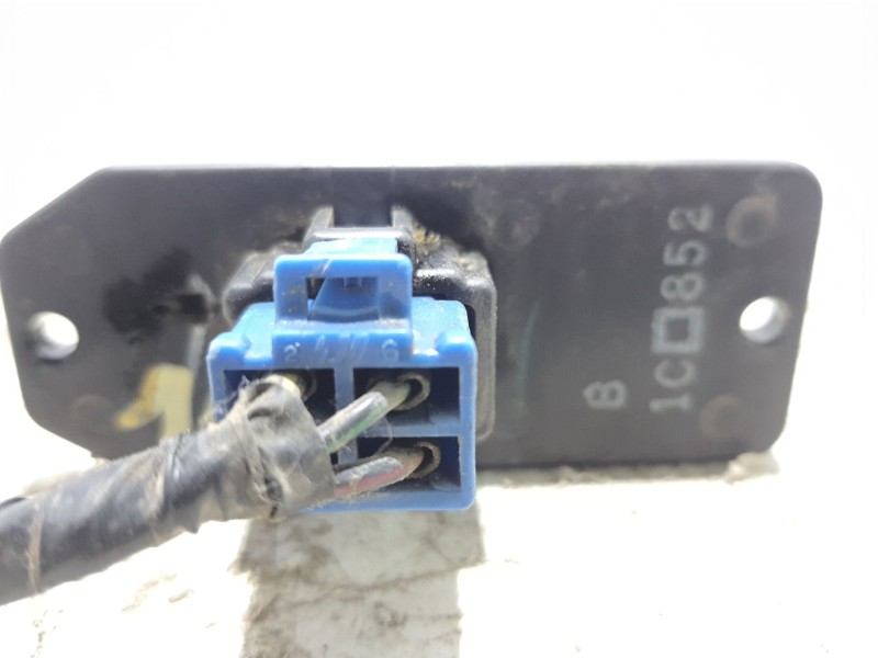 Recambio de resistencia calefaccion para mitsubishi l 200 (k6/7) 2.5 turbodiesel referencia OEM IAM 1C852  