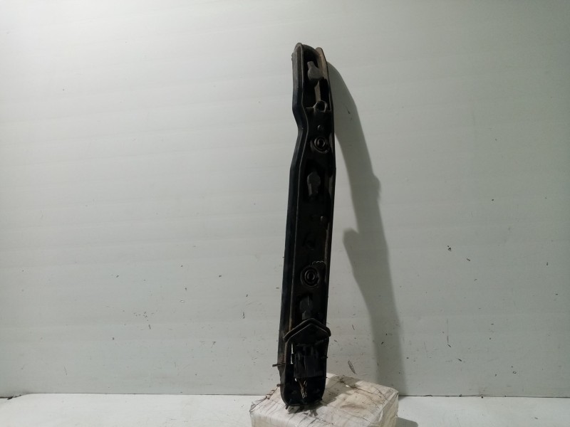 Recambio de portalamparas para opel corsa c referencia OEM IAM LADODERECHO  