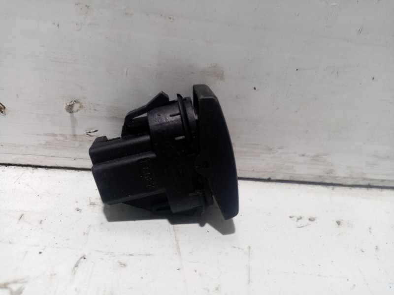Recambio de interruptor para ford mondeo iii (b5y) 2.0 tdci referencia OEM IAM 03163201  