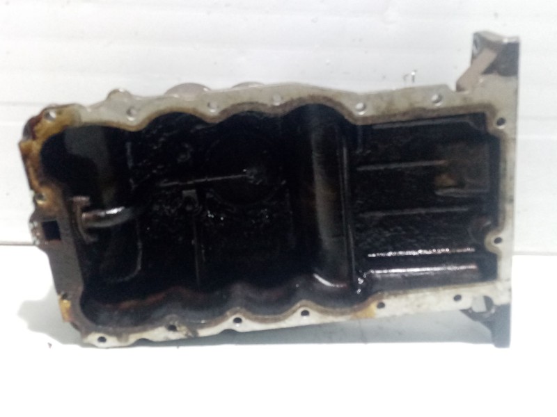 Recambio de carter para opel corsa c referencia OEM IAM 652005  