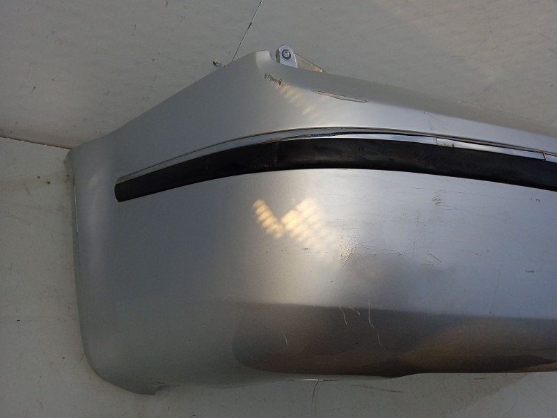 Recambio de paragolpes delantero para skoda superb i (3u4) 2.0 tdi referencia OEM IAM 3U0807217 3U0807217A 