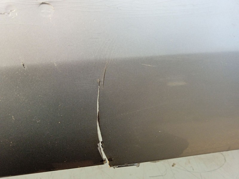 Recambio de paragolpes delantero para skoda superb i (3u4) 2.0 tdi referencia OEM IAM 3U0807217 3U0807217A 