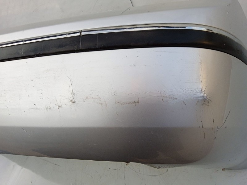 Recambio de paragolpes delantero para skoda superb i (3u4) 2.0 tdi referencia OEM IAM 3U0807217 3U0807217A 