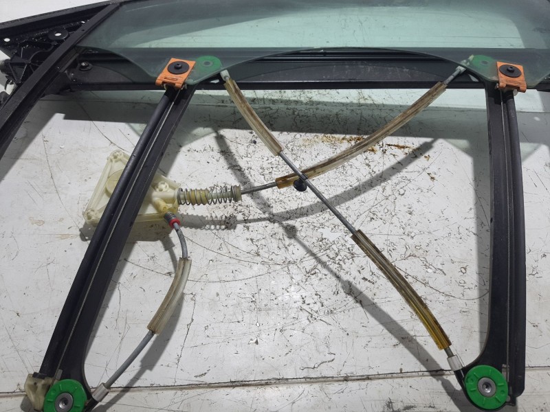 Recambio de elevalunas delantero izquierdo para audi a3 (8p1) 2.0 tdi 16v referencia OEM IAM 8P4837461C  