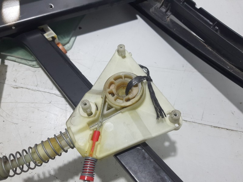 Recambio de elevalunas delantero izquierdo para audi a3 (8p1) 2.0 tdi 16v referencia OEM IAM 8P4837461C  