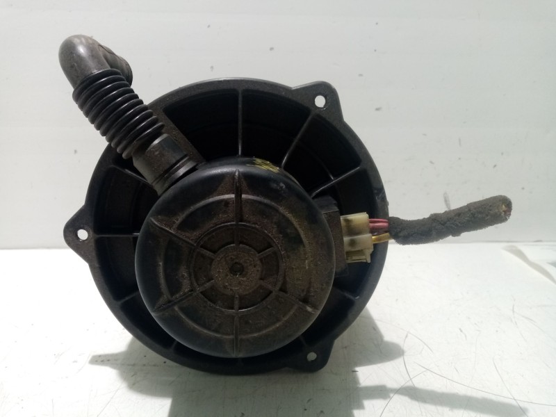 Recambio de motor calefaccion para hyundai santa fe (sm) referencia OEM IAM 9710938000  