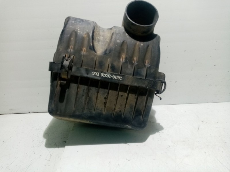 Recambio de caja filtro de aire para hyundai santa fe (sm) referencia OEM IAM 2811226000  2811126000