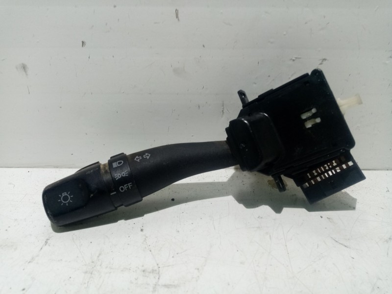 Recambio de mando intermitentes para hyundai santa fe (sm) referencia OEM IAM 9341026000  