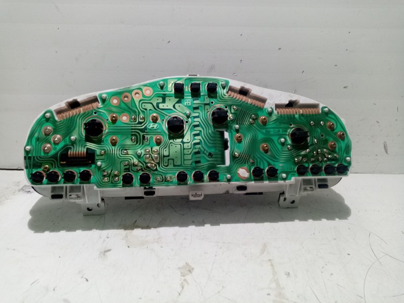 Recambio de cuadro instrumentos para hyundai santa fe (sm) referencia OEM IAM 9400326520  