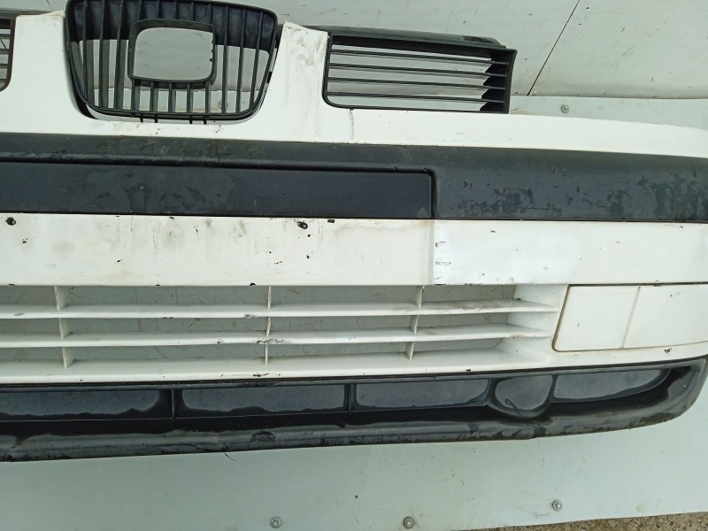 Recambio de paragolpes delantero para seat cordoba vario (6k5) 1.9 sdi referencia OEM IAM 6K0807221M  