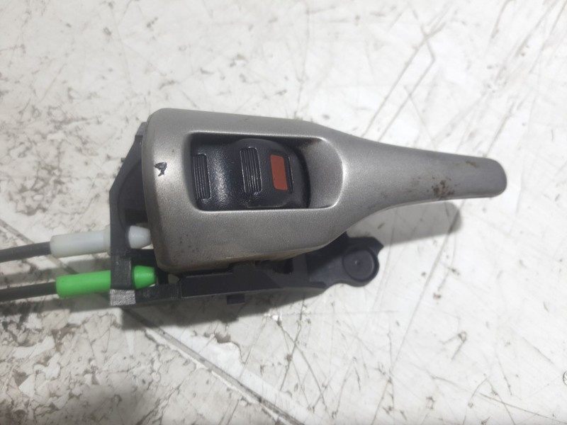 Recambio de cerradura puerta trasera derecha para toyota auris (_e15_) 1.4 d-4d (nde150_) referencia OEM IAM 6905002180  