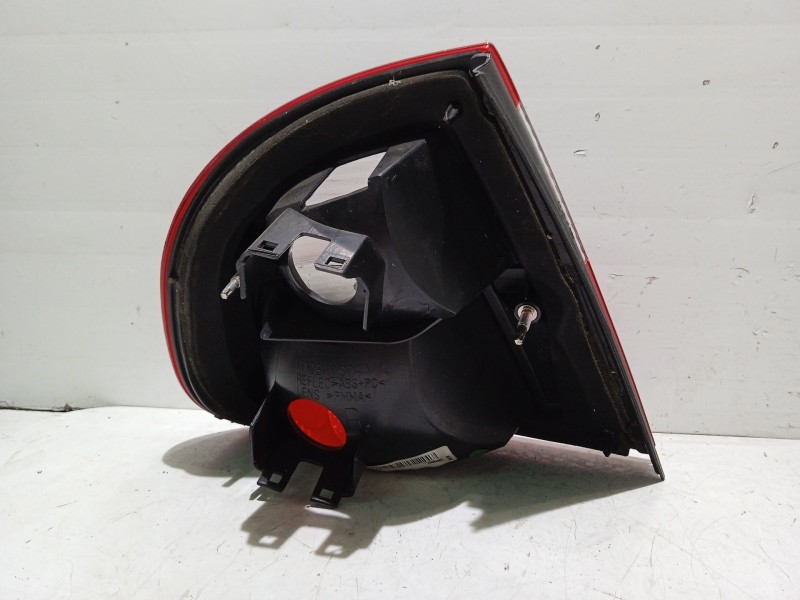 Recambio de piloto trasero derecho para seat cordoba vario (6k5) 1.9 sdi referencia OEM IAM 6K5945112F 6K5945112D 