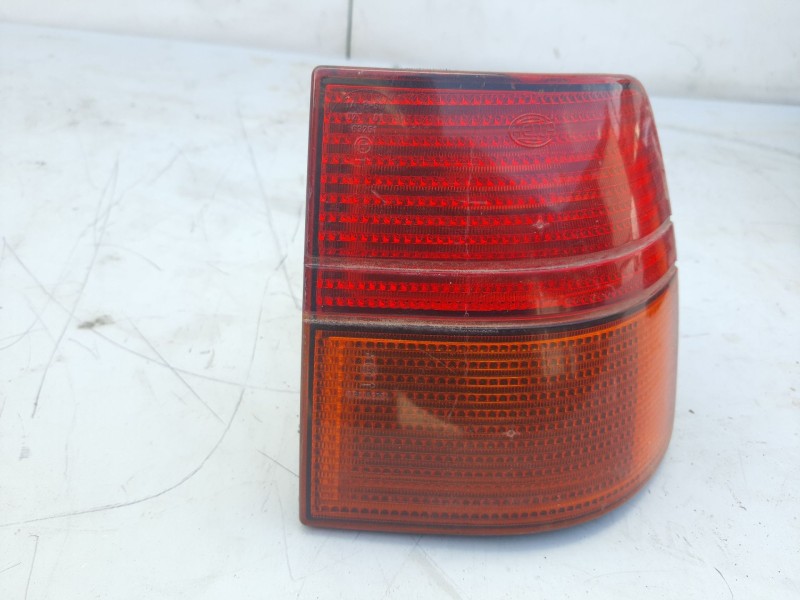 Recambio de piloto trasero izquierdo para seat toledo toledo 1.8 cl referencia OEM IAM 961649MT4  