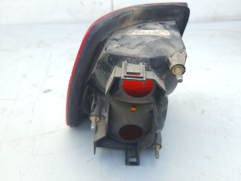 Recambio de piloto trasero izquierdo para seat toledo toledo 1.8 cl referencia OEM IAM 961649MT4  