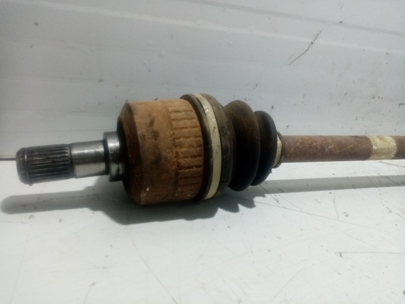 Recambio de transmision trasera derecha para hyundai santa fe (sm) referencia OEM IAM 4960026211  