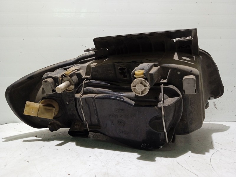 Recambio de faro izquierdo para seat cordoba vario (6k5) 1.9 sdi referencia OEM IAM 6K1941043A  
