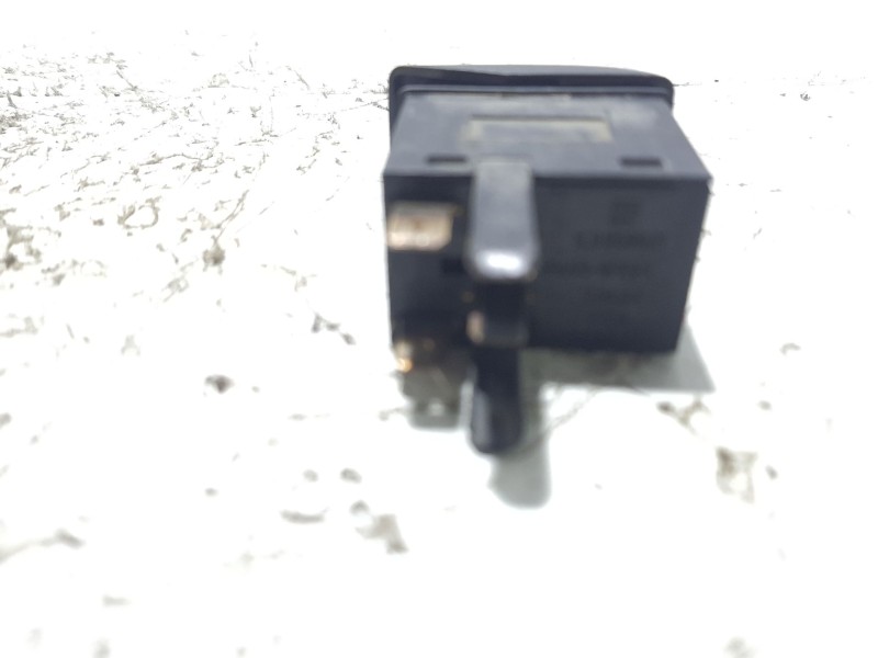 Recambio de interruptor para seat toledo toledo 1.8 cl referencia OEM IAM 1L0959621  