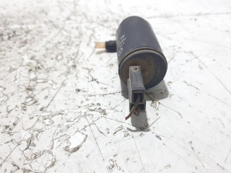 Recambio de bomba limpia para seat toledo toledo 1.8 cl referencia OEM IAM 171955651  