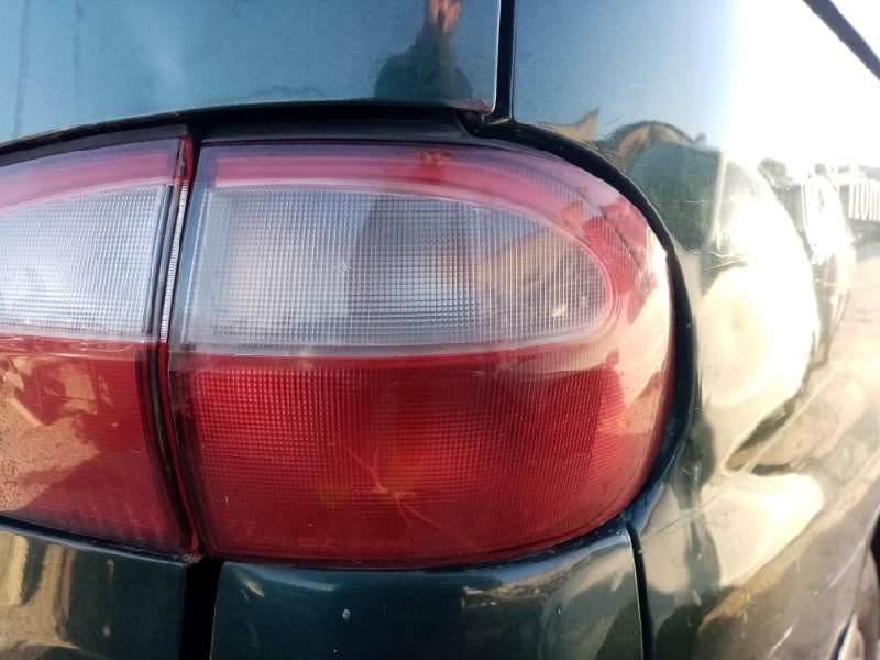 Recambio de piloto trasero derecho para hyundai h 1 2.5 diesel referencia OEM IAM 924064A0  