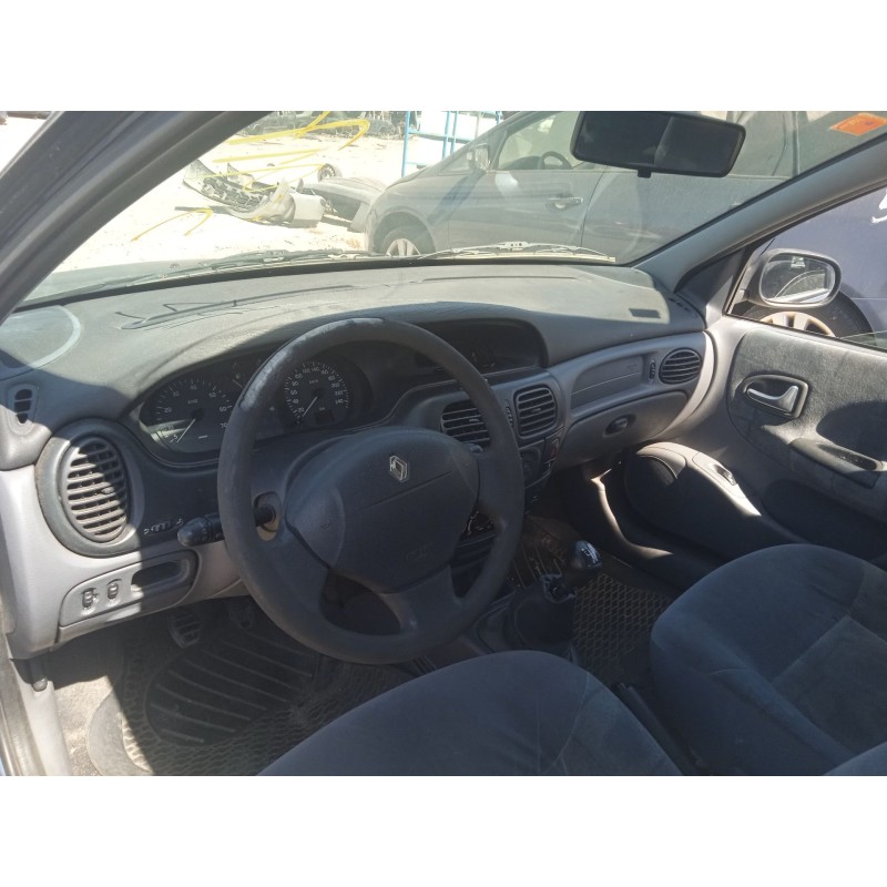 renault megane i (ba0/1_) del año 2001