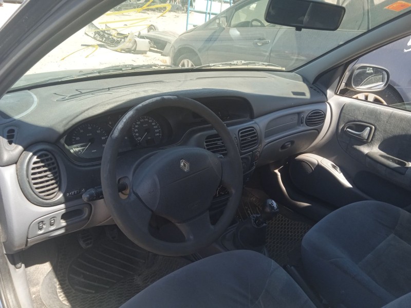 renault megane i (ba0/1_) del año 2001