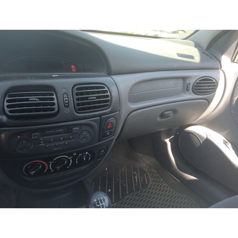 renault megane i (ba0/1_) del año 2001