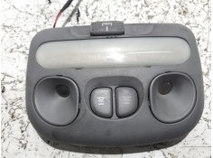 Recambio de luz interior para hyundai h 1 2.5 diesel referencia OEM IAM 928004A100  