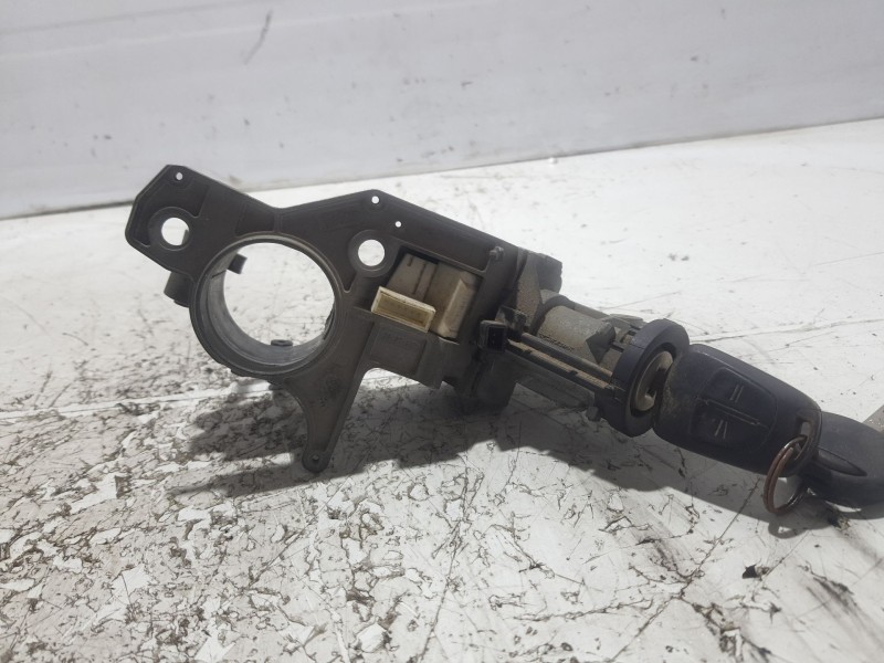 Recambio de conmutador de arranque para opel astra h berlina referencia OEM IAM N0501882  